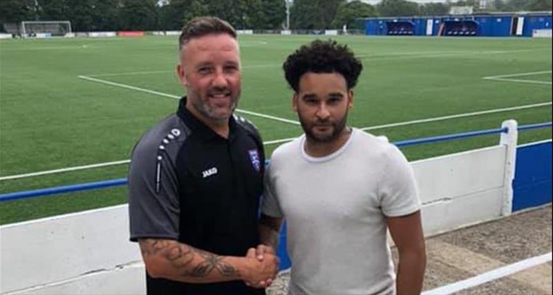 Abnett Signs For Blues